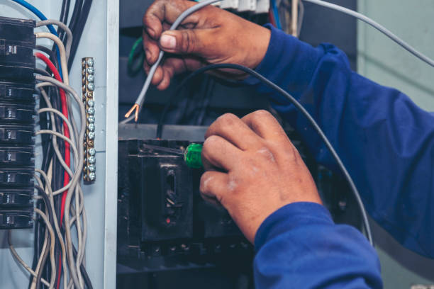 Best Circuit Breaker Repair  in Solana Beach, CA
